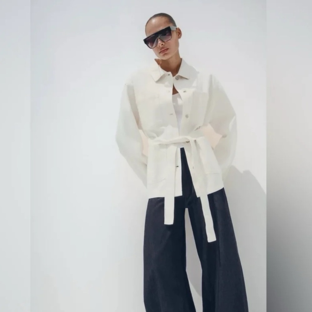 ZARA BELTED TRF DENIM JACKET OFF-WHITE -- NWT